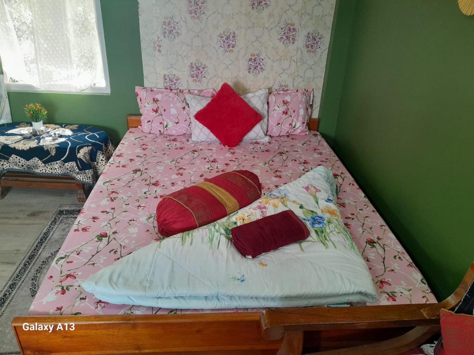 Seven Hills Homestay Kalimpong Bagian luar foto